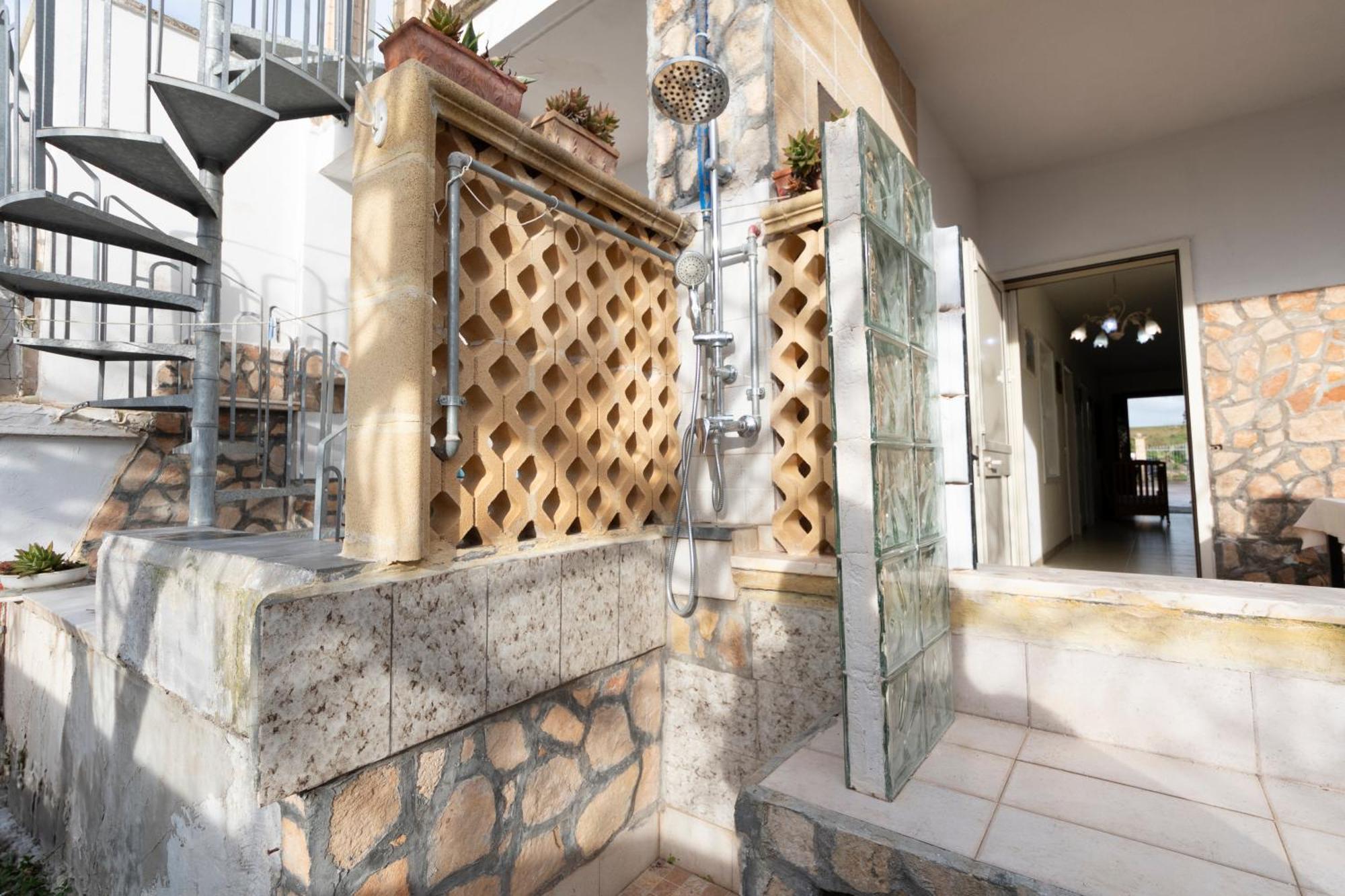 Villa Angela Sant Isidoro  Extérieur photo