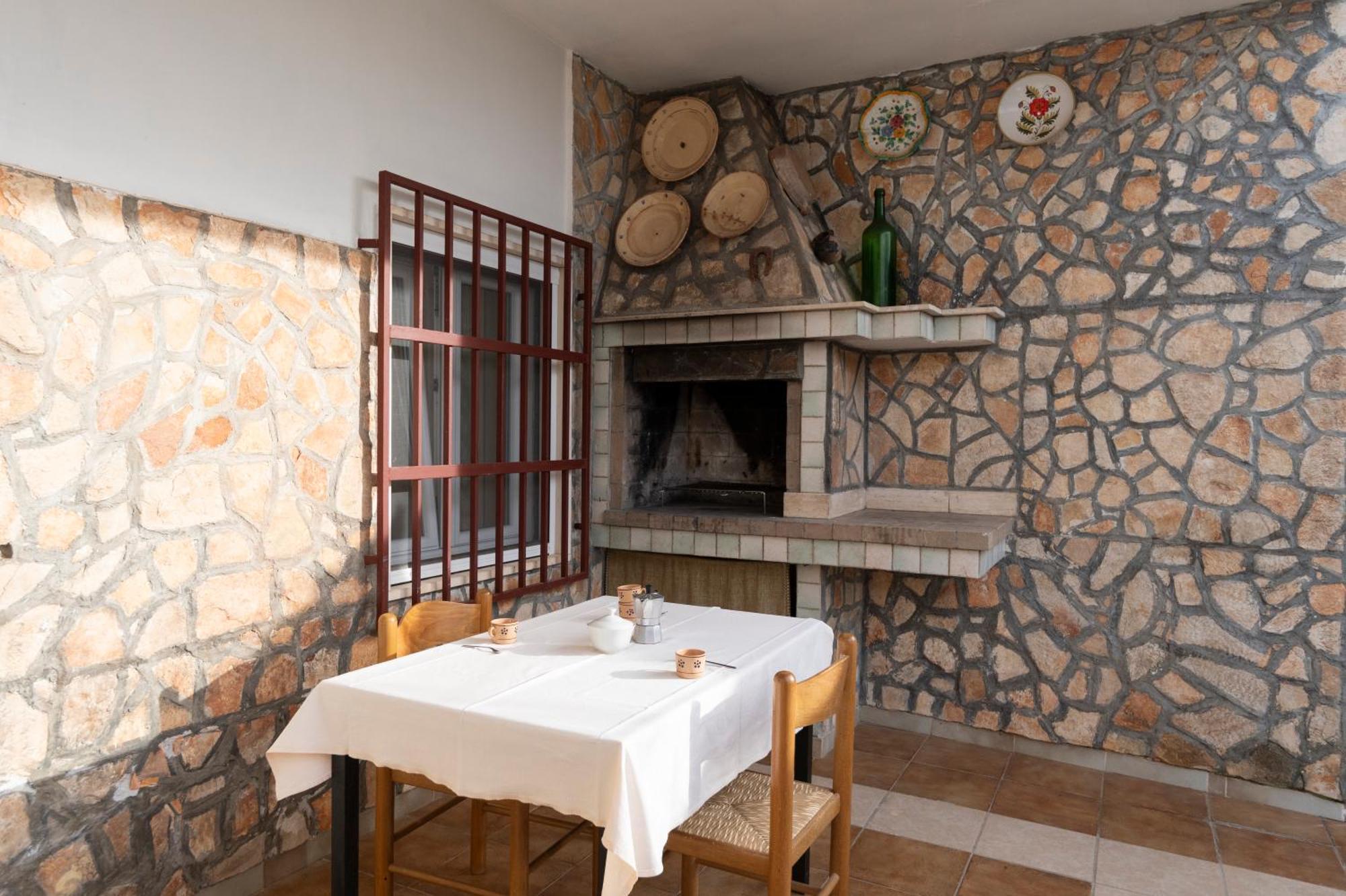 Villa Angela Sant Isidoro  Extérieur photo
