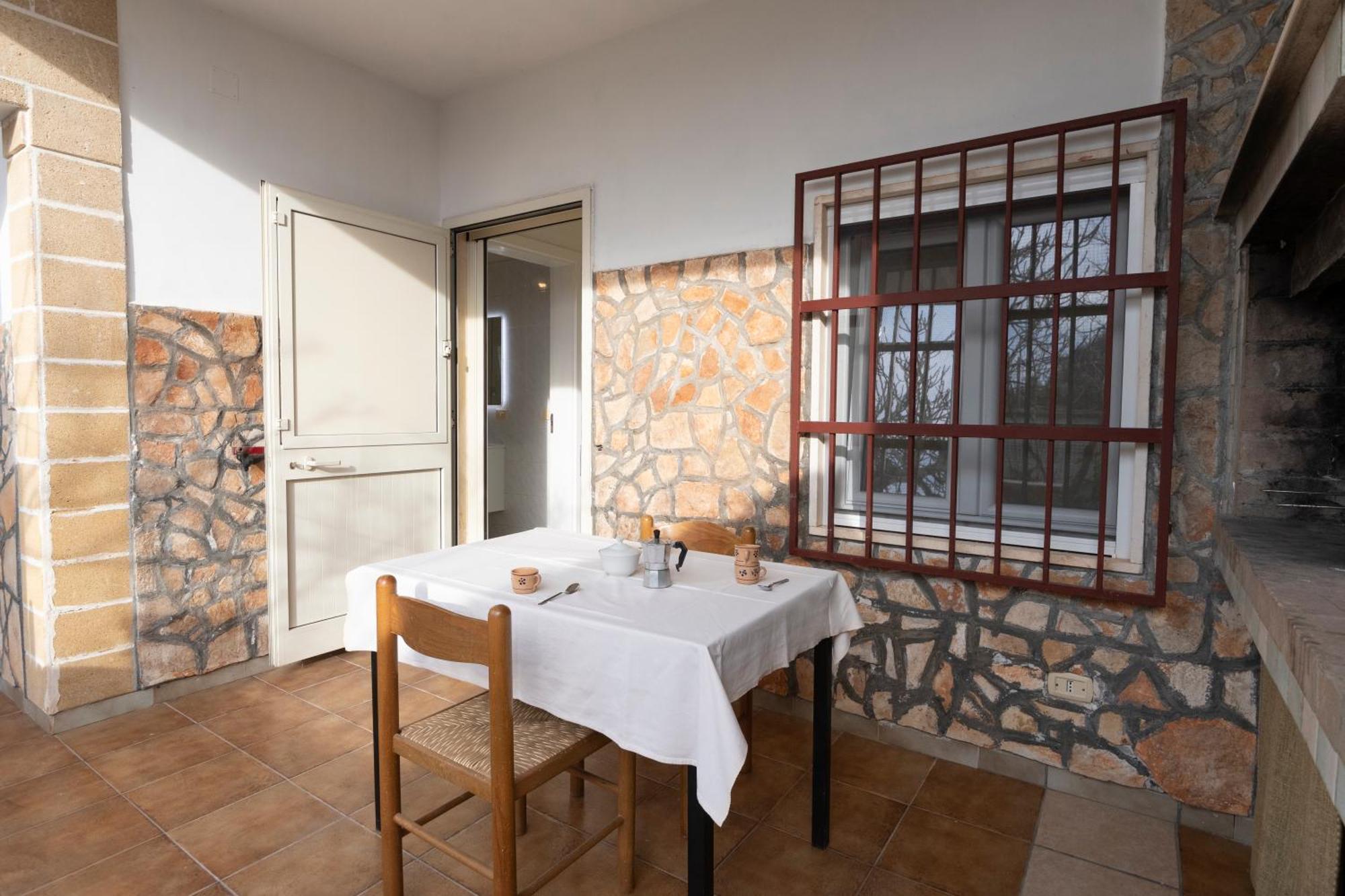 Villa Angela Sant Isidoro  Extérieur photo